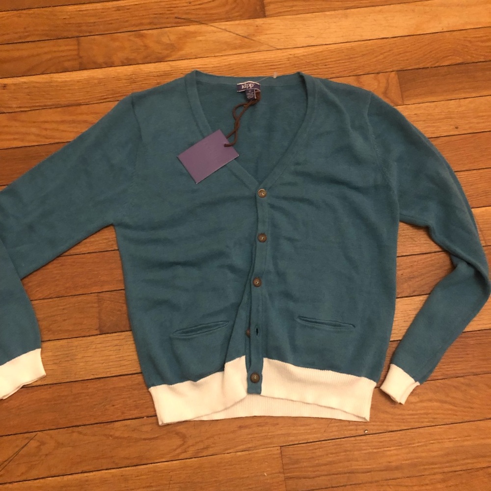 NWT Kipp beautiful cardigan